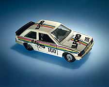 A 3D set-up using a small Kaiser scoop table and the Lumina with Micro Nikkor. The file size is just over 9 Megabytes of data; the Lumina will handle full-page size reproduction.