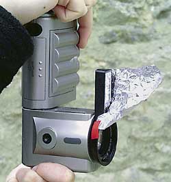 Flash reflector to trigger the studio flash units